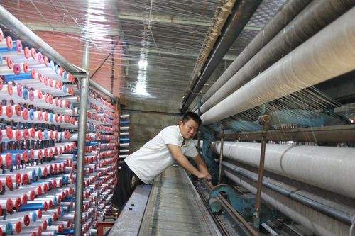 Từ lao động xuất khẩu đến ông chủ xưởng ngư lưới cụ đầu tiên ở Hà Tĩnh