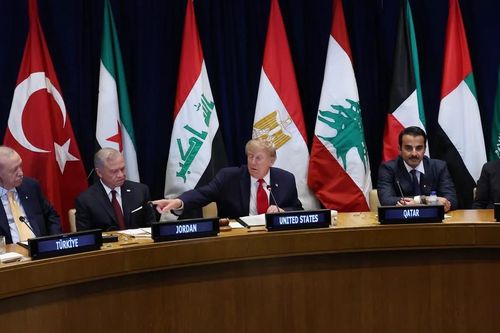 Ông Trump: Đàm phán Mỹ-Iran đang có đà, có thể đạt thỏa thuận
