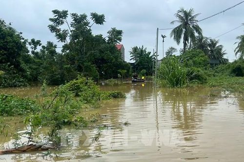 Kích hoạt phương án ứng phó mưa lớn, di dời khẩn cấp người dân vùng sạt lở