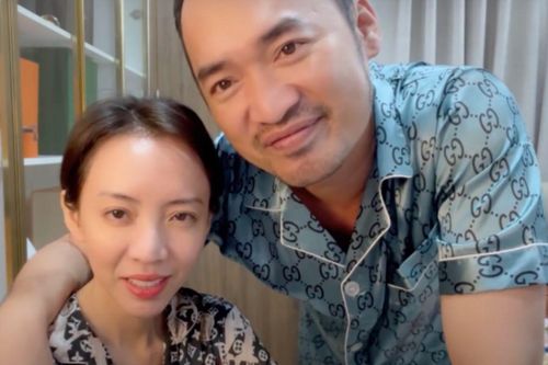 Thu Trang 'nhắc nhở' Tiến Luật về ngày đặc biệt