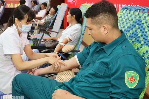 Hòa Điền tiếp nhận 78 đơn vị máu