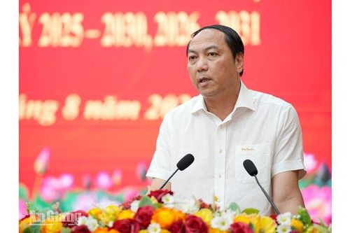 Phó Bí thư Thường trực Tỉnh ủy Lâm Minh Thành giữ thêm chức Chủ tịch Ủy ban MTTQ Việt Nam tỉnh An Giang