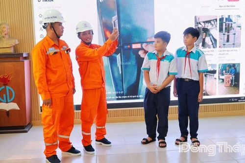 Giáo dục kỹ năng an toàn điện cho học sinh