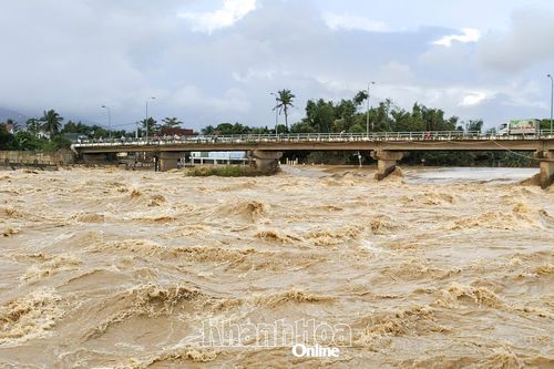 Cảnh báo mưa lớn, một số sông ở Khánh Hòa có thể xuất hiện lũ