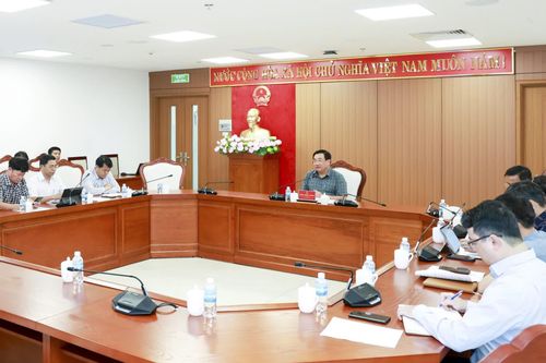 Thống nhất nạo vét các hồ chứa nước bị bồi lắng