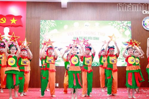 Tổ chức vui Tết Trung thu cho trẻ em người nước ngoài