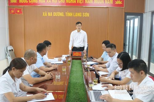Trung tâm Phục vụ hành chính công tỉnh làm việc với trung tâm phục vụ hành chính công các xã: Na Dương, Lộc Bình
