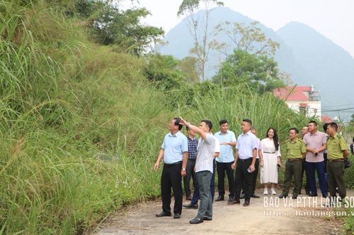 Kiểm tra tình hình thực hiện Đề án phát triển du lịch cộng đồng Quỳnh Sơn, Hữu Liên và khảo sát việc thực hiện Nghị quyết 19 của HĐND tỉnh