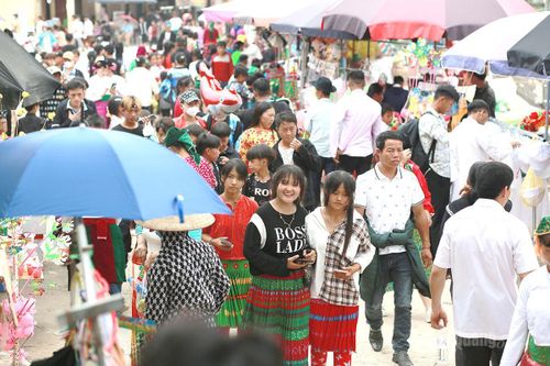 Khảo sát xây dựng Không gian văn hóa Chợ tình Khâu Vai