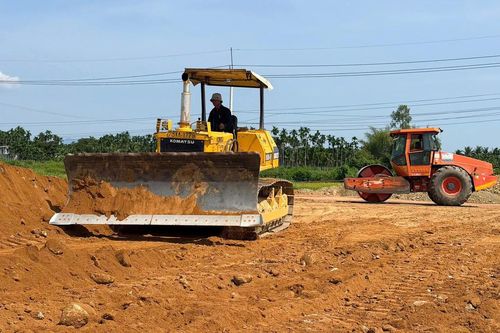 Khó khăn bủa vây nhà thầu xây dựng ở Quảng Ngãi