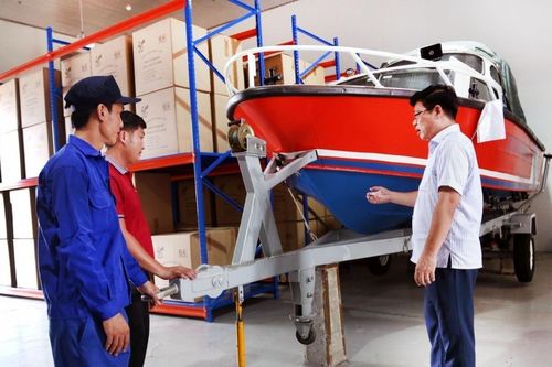 Cục Dự trữ Nhà nước xuất cấp nhiều thiết bị, vật tư cho 4 tỉnh để phòng, chống thiên tai và tìm kiếm cứu nạn