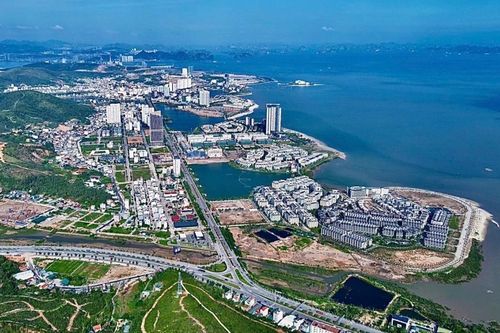 Quảng Ninh gắn chuyển đổi xanh với chuyển đổi số trong mô hình phát triển mới