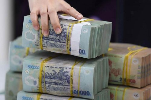 Thanh khoản “dễ thở” hơn, dư địa giảm sâu lãi suất thế nào?