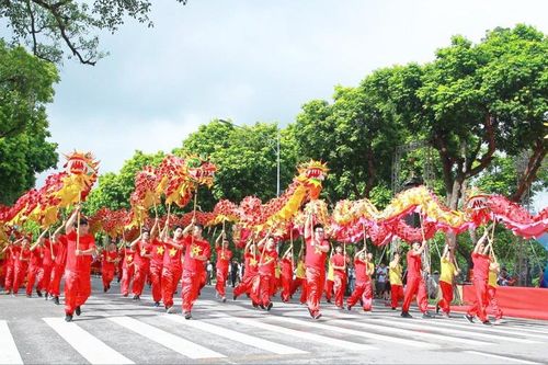Từ phát triển văn hóa đến phát triển bằng văn hóa - đánh thức nguồn lực, kiến tạo những giá trị mới