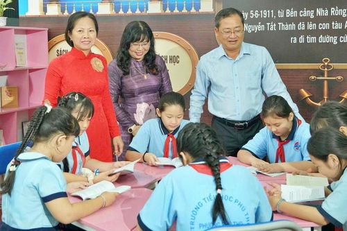 Không gian văn hóa Hồ Chí Minh - mô hình giáo dục tư tưởng, đạo đức, phương pháp Hồ Chí Minh trong trường tiểu học