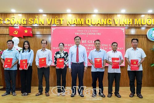 153 cán bộ Mặt trận cơ sở hoàn thành lớp bồi dưỡng nghiệp vụ
