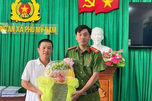 Đi hái nấm từ sáng rồi mất tích, đến 23h30 người phụ nữ được tìm thấy ở nơi cách nhà hàng chục km