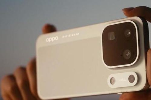 OPPO trình làng Find X10 Pro Max với 3 camera 200 MP
