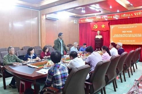 Lâm Đồng: Xã Đức An làm việc với các nhóm chuyên gia về quản lý hóa chất nông nghiệp