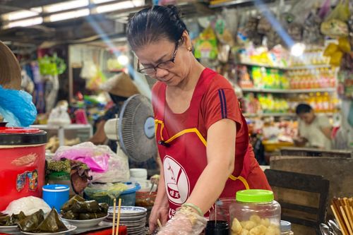 Những quán ăn giá rẻ bất ngờ ngay trung tâm Thành phố Huế