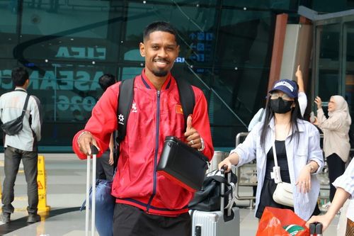 Tuyển Việt Nam đến Indonesia, tuyên bố 'làm mọi thứ để vô địch FIFA ASEAN Cup'