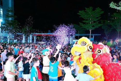 Phường Kim Liên tổ chức nhiều hoạt động vui Tết Trung thu cho thiếu nhi