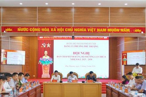Phường Phú Thượng thống nhất chủ trương tổ chức lại 5 phòng chuyên môn