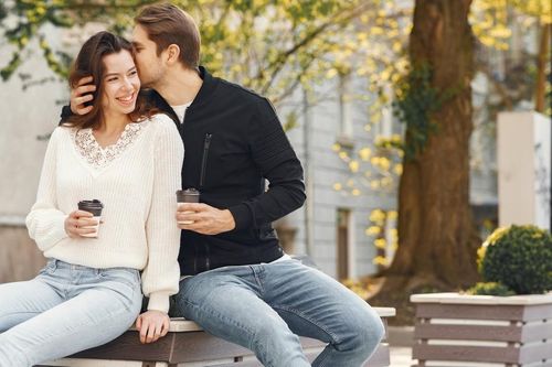 Không thích tình cảm hời hợt: 5 cung hoàng đạo yêu là có trách nhiệm đến cùng