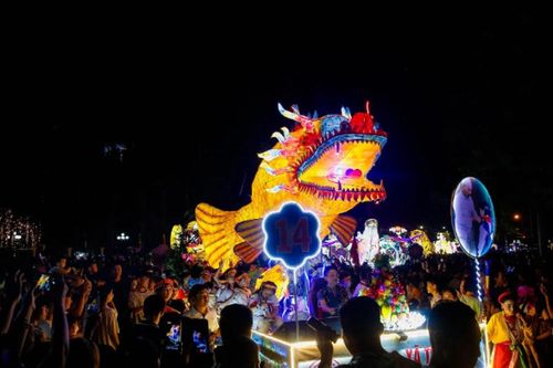 Đêm Trung thu và một thứ 'khí' không la bàn nào đo được