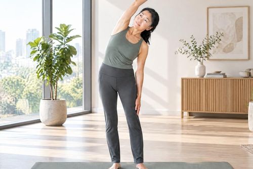 Khi cơ thể cứng khớp, nên tập yoga buổi sáng hay chiều?
