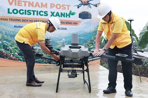 Vận hành dịch vụ vận chuyển hàng hóa, nông sản bằng UAV