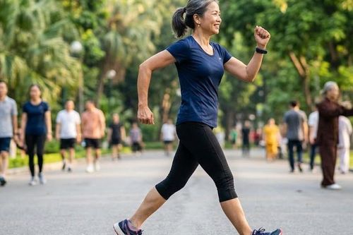 Đi bộ ngắn nhưng nhanh: Bí quyết sống khỏe, sống thọ cho người bận rộn