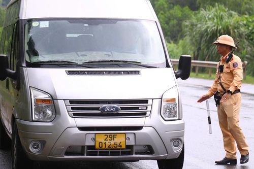 Không dừng xe vẫn 'bắt' được vi phạm tốc độ trên tuyến Hòa Lạc - Hòa Bình