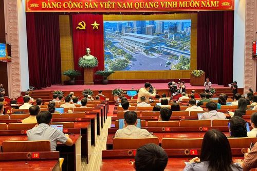 Quảng Ninh chọn 'xanh - số' làm động lực phát triển bền vững