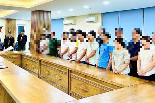 Làm thủ tục khai trừ Đảng 7 người thuộc Tổ Trật tự đô thị bị khởi tố ở Đà Nẵng