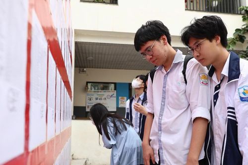 Học phí đại học sẽ tiếp tục tăng theo lộ trình