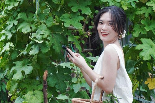 Cô gái bỏ phố về quê, chi 500 triệu xây nhà sống một mình