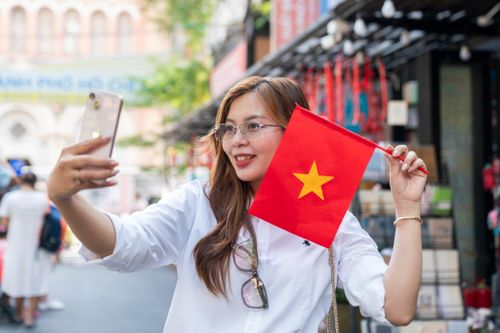 Đường sách TP.HCM mừng Ngày truyền thống ngành xuất bản