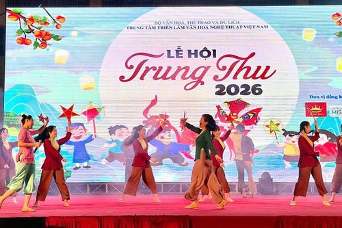 Rộn ràng đêm hội Trung thu 2026 tại Trung tâm Triển lãm Văn hóa Nghệ thuật Việt Nam