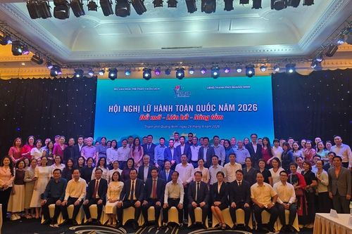 Để du lịch Việt Nam là một hành trình tự hào, điểm đến trải nghiệm mới