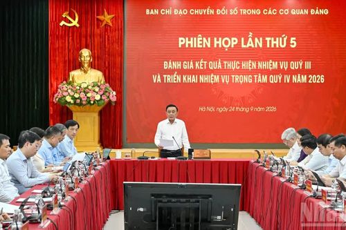 [Ảnh] Thường trực Ban Bí thư Trần Cẩm Tú chủ trì phiên họp về chuyển đổi số trong các cơ quan đảng