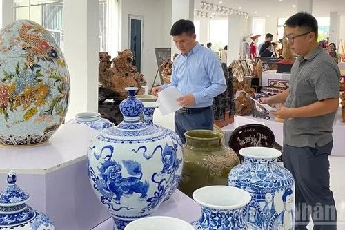 Hà Nội chấm điểm mẫu thiết kế thủ công mỹ nghệ mới