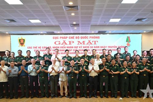 Cục Pháp chế Bộ Quốc phòng gặp mặt kỷ niệm 50 năm ngày truyền thống