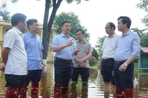 Thanh Hoá chỉ đạo xử lý ngập úng khiến hàng nghìn học sinh nghỉ học