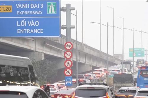 Bỏ làn dừng khẩn cấp trên Vành đai 3 Hà Nội: Cần phương án phù hợp