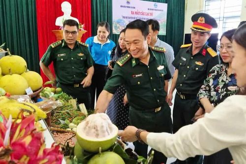 Chuyển đổi số mang đến cơ hội thoát nghèo ở vùng biên Quảng Trị