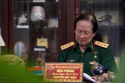'Dám nghĩ, dám làm' phải bắt đầu từ trách nhiệm trước Nhân dân