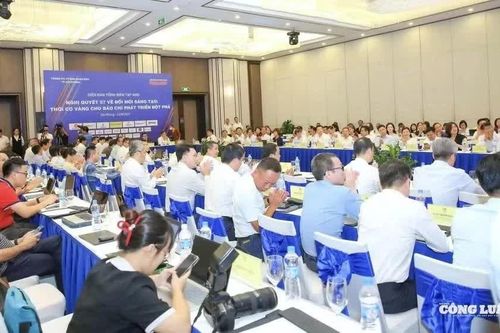 Diễn đàn Tổng Biên tập: Mở rộng không gian phát triển cho báo chí