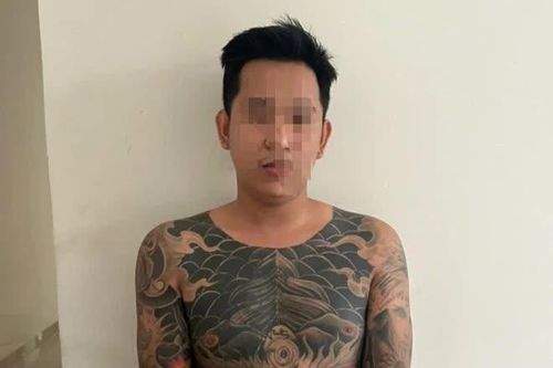Cảnh sát đón lõng đường ra cửa khẩu, bắt nghi phạm vụ giết người ở Lâm Đồng