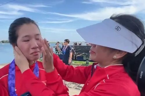 Nỗi lòng của nữ VĐV lần đầu giành huy chương Asiad nhưng không thể lên bục nhận giải
